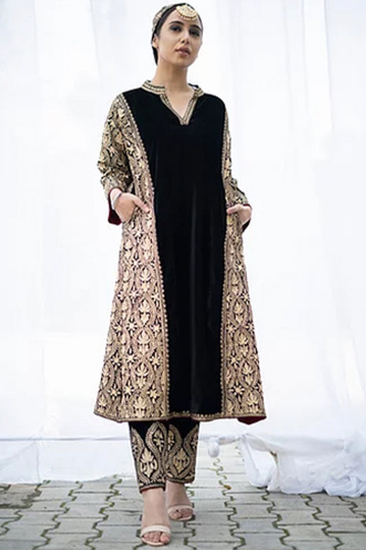Black Velvet Kali Panel Phiran Set