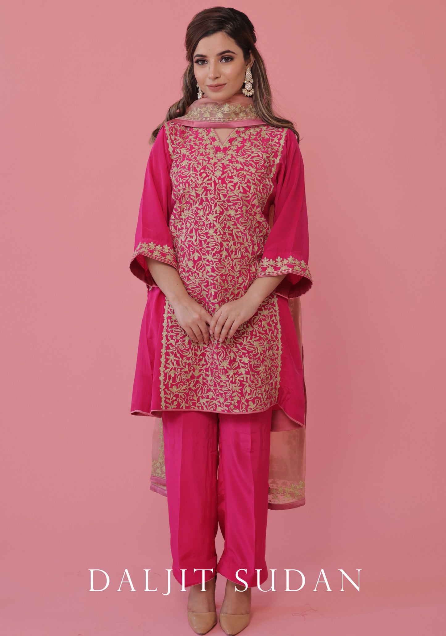 Magenta Pink crepe phiran suit with tilla aari embroidery