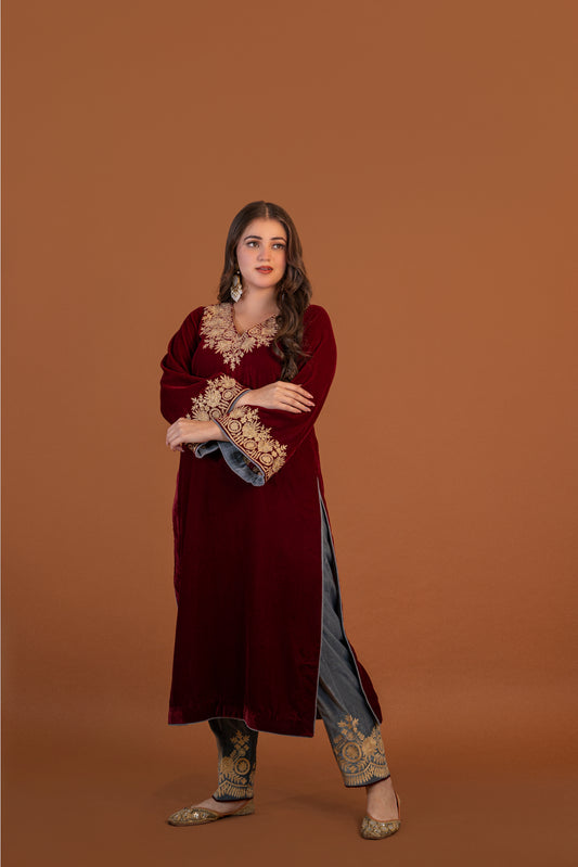 Maroon and grey velvet kurta set with potli