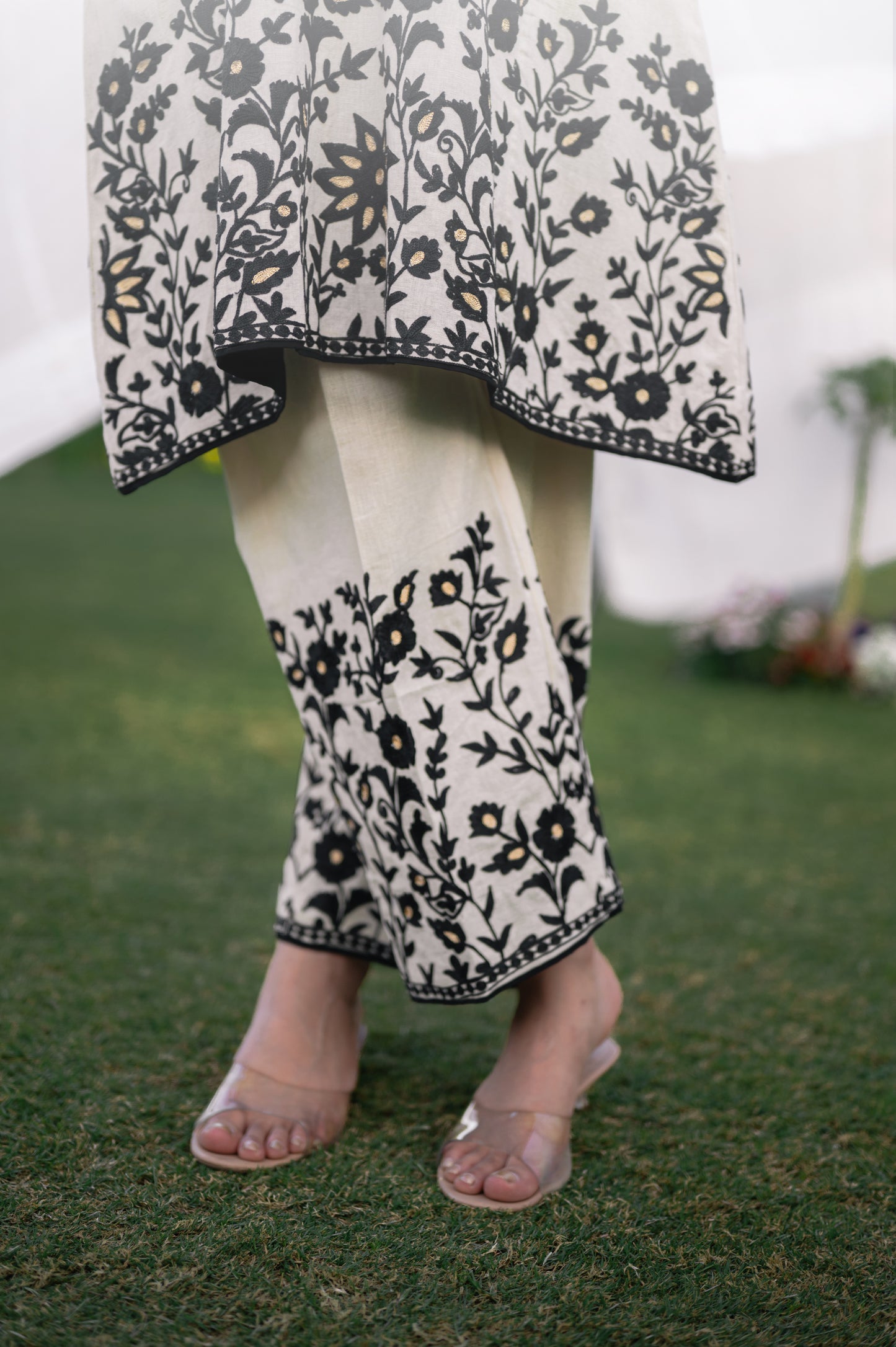 Beige cotton phiran set with black aari embroidery