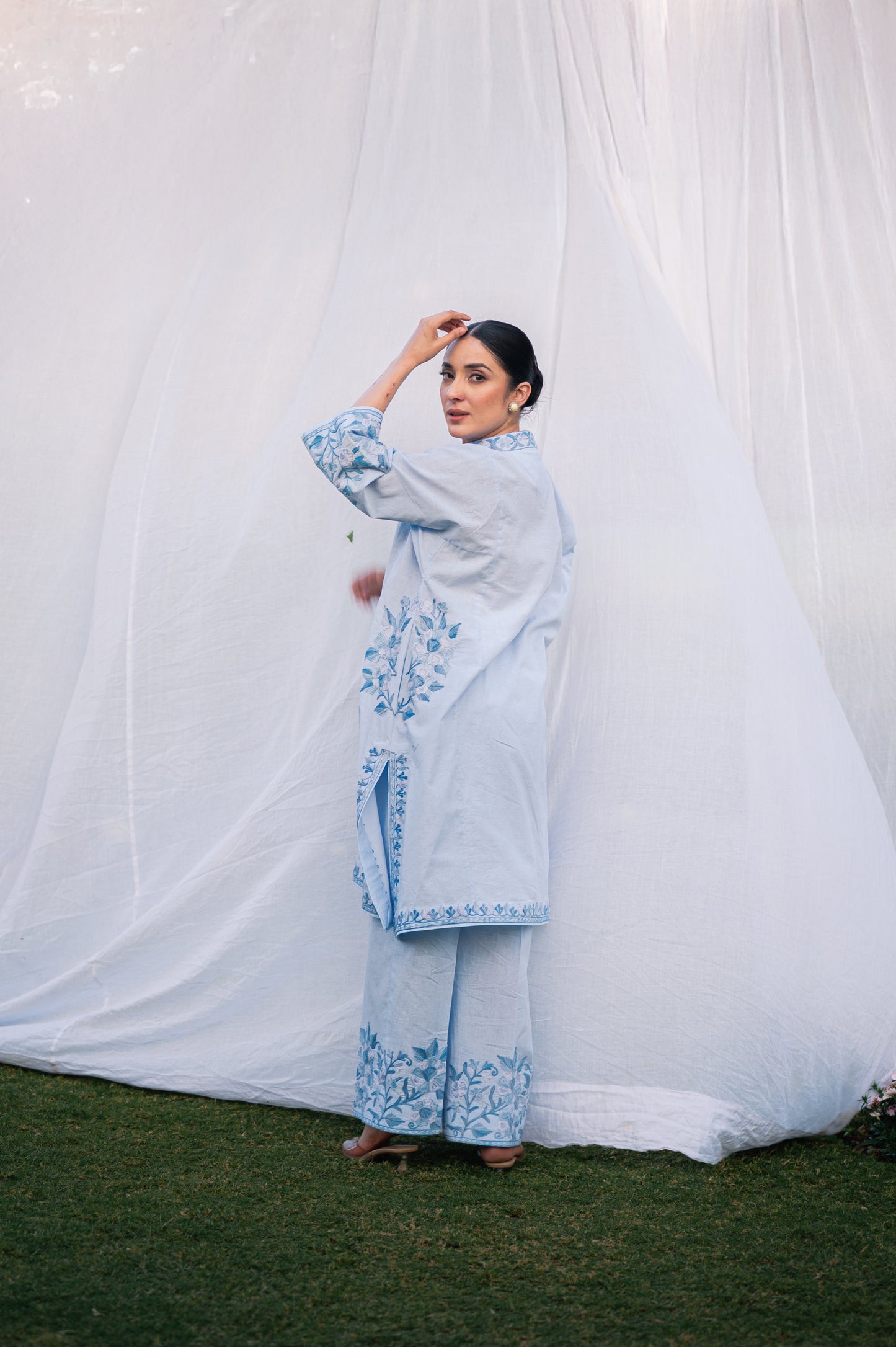 Ice blue cotton phiran set