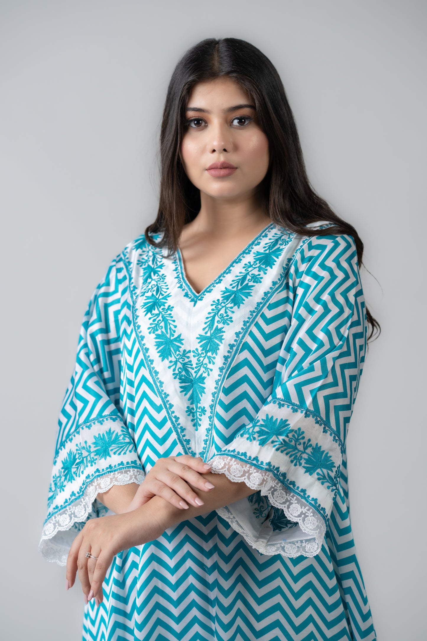 Teal long zigzag kurta and pant