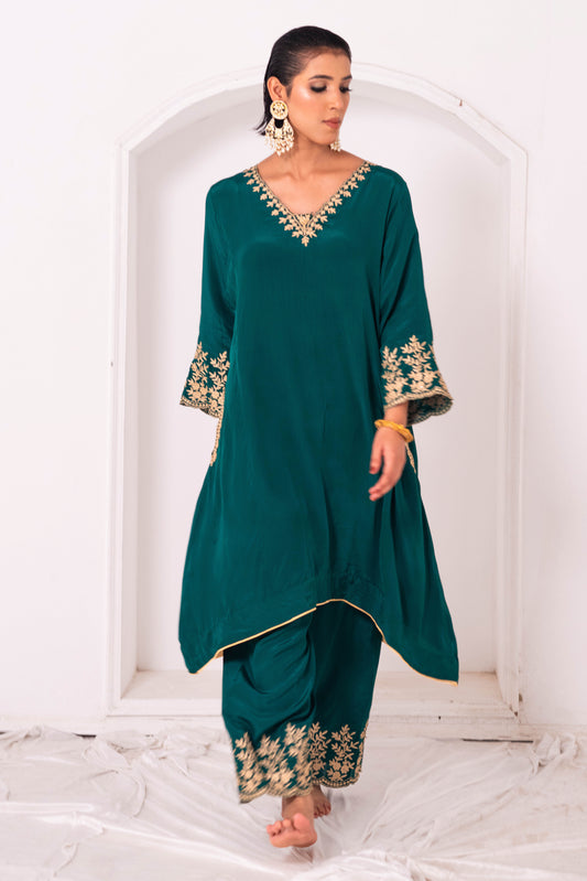 Green Crepe Aari Phiran Set