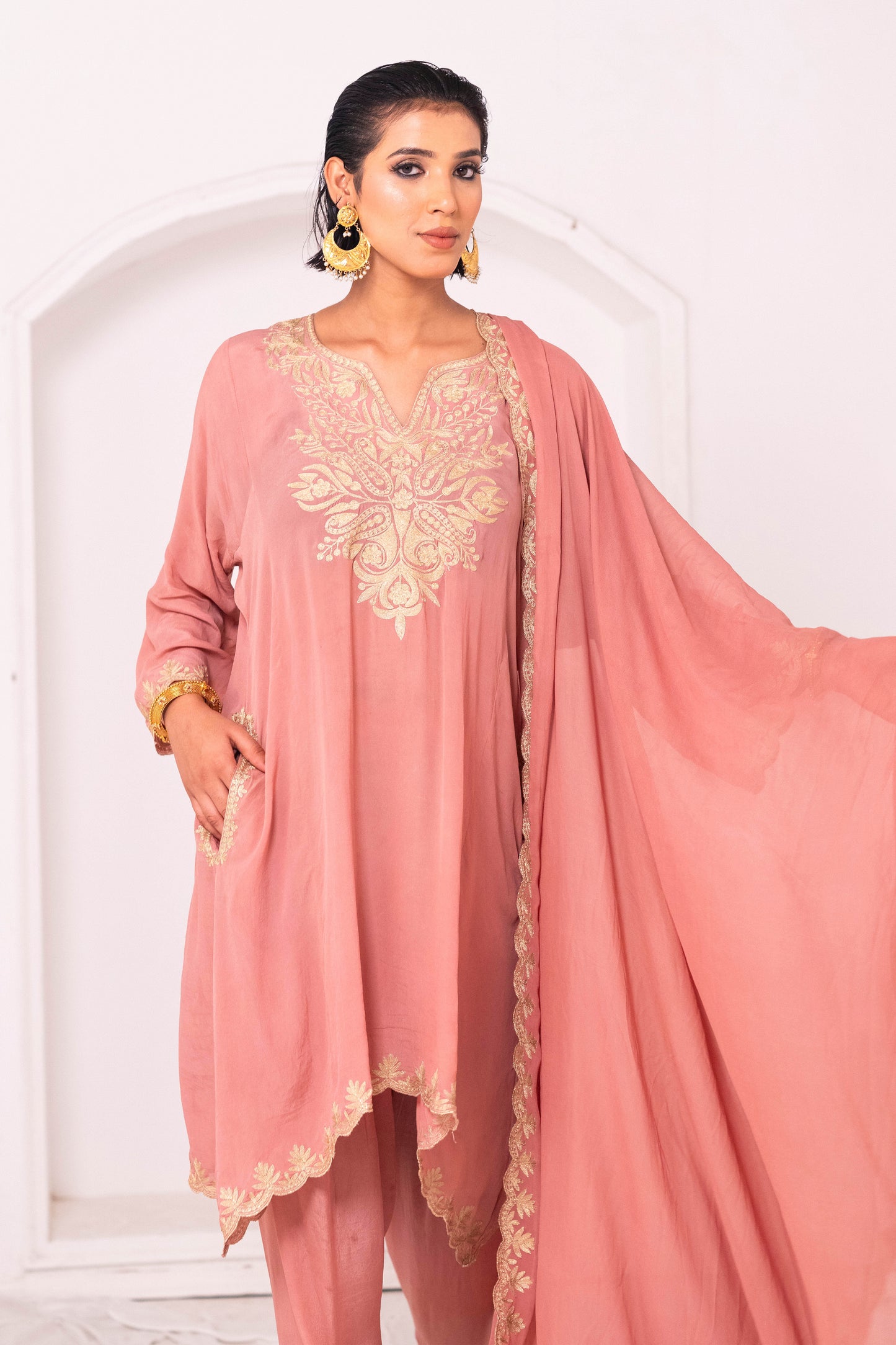 Pink Crepe Aari Phiran Suit