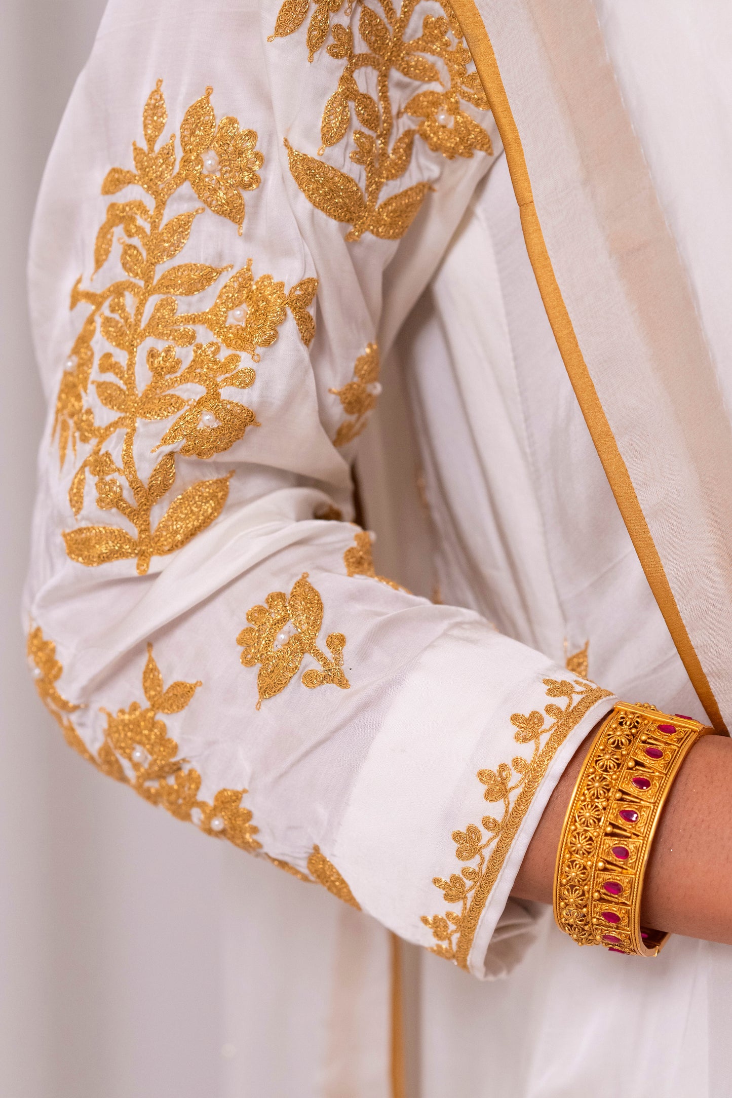 White Crepe GS Straight Suit