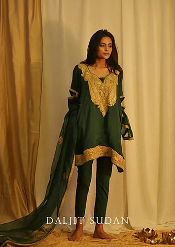 Green Crepe Kashmiri Gala Tilla Phiran Suit