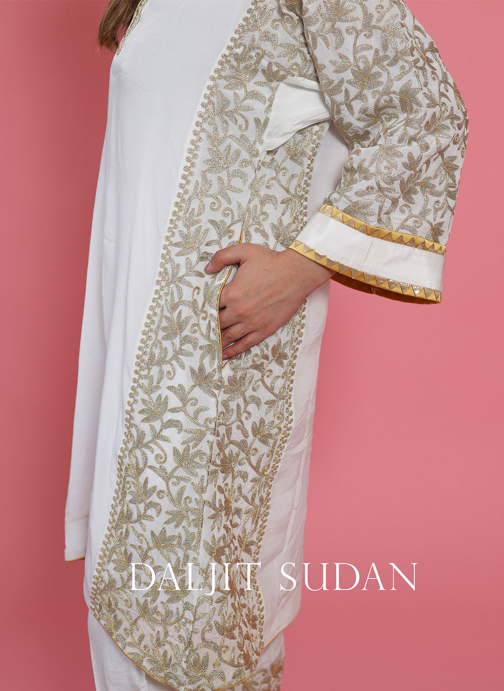 White Kali Jaal Phiran Set