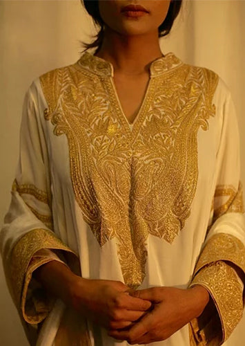 White Crepe Kashmiri Gala Tilla Phiran Suit