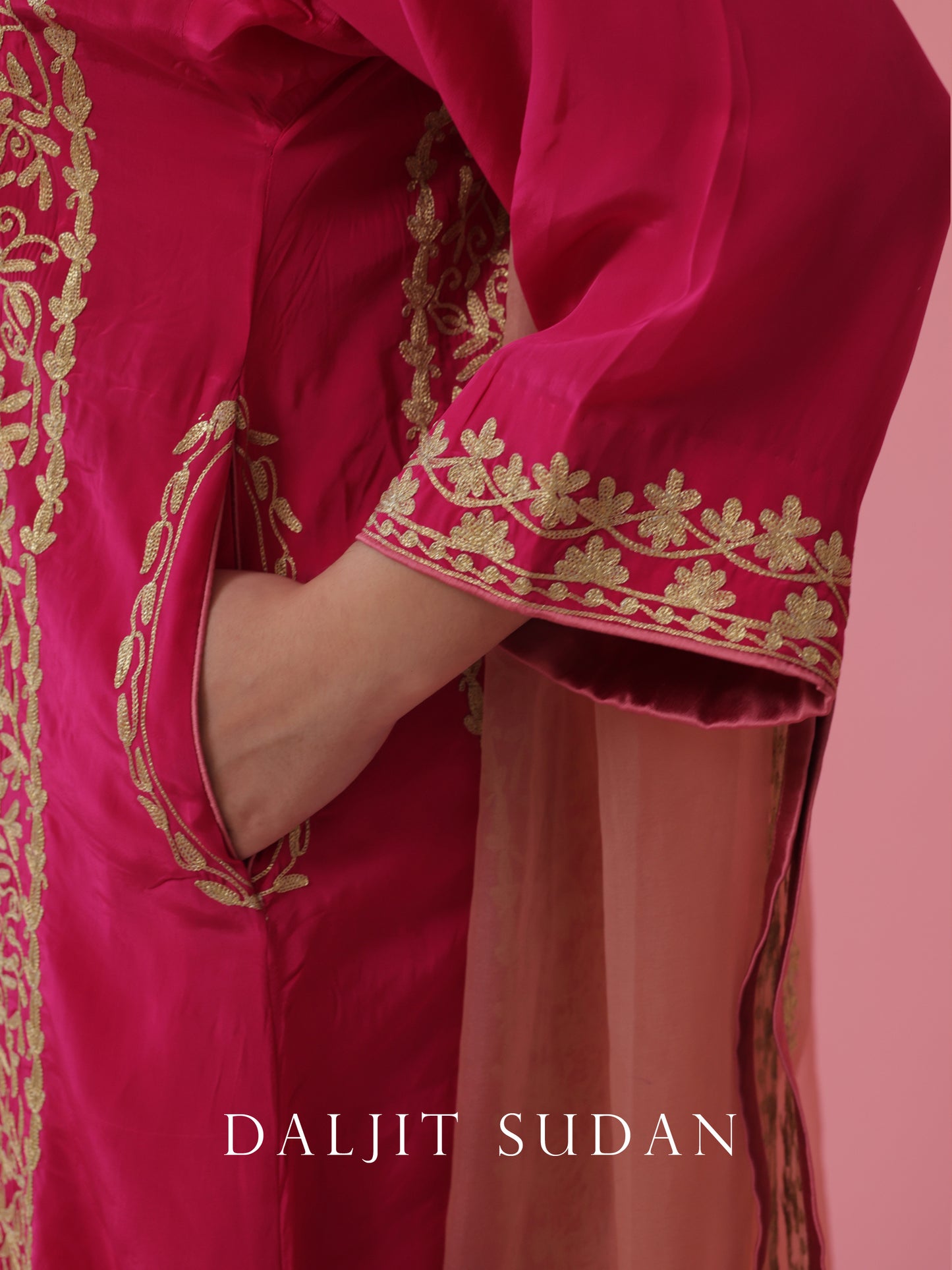 Magenta Pink crepe phiran suit with tilla aari embroidery
