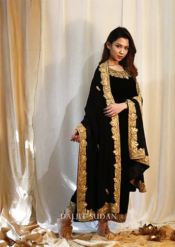 Black Velvet Tilla Phiran Suit