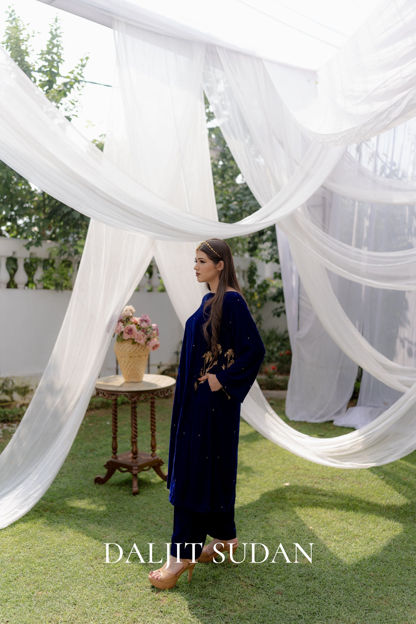 Royal Blue Velvet Peacock Pocket Set