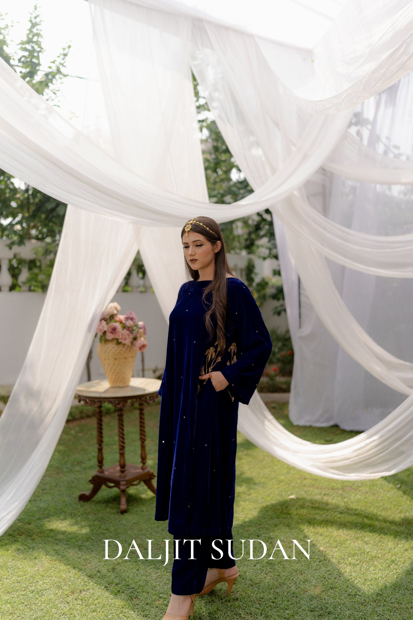 Royal Blue Velvet Peacock Pocket Set