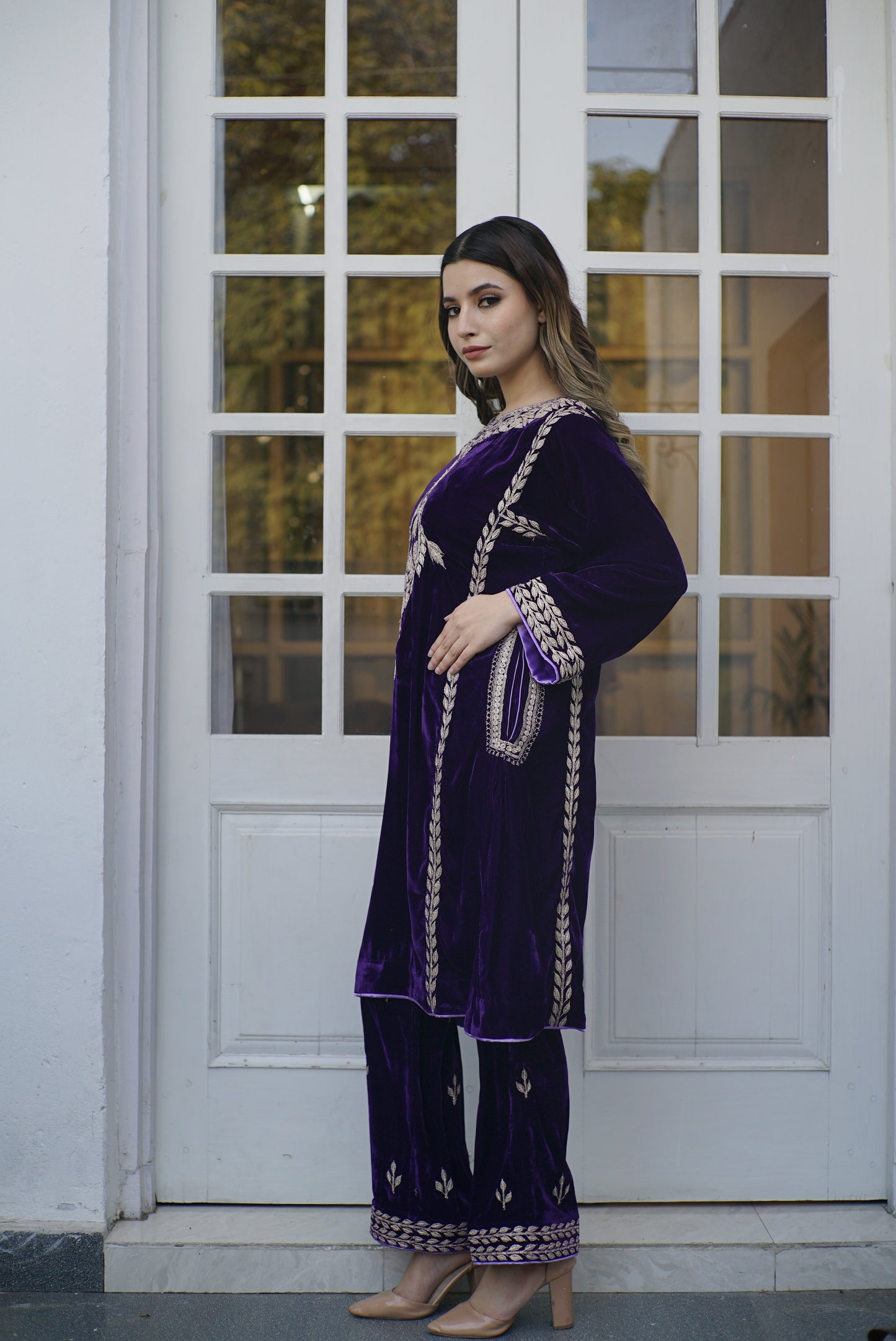 Purple velvet tilla phiran set