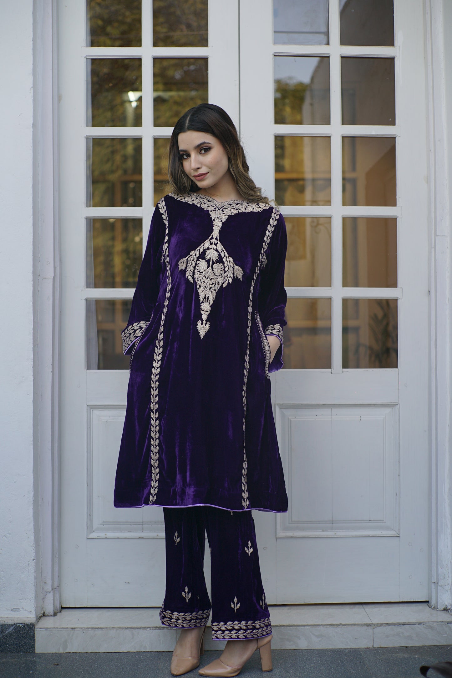 Purple velvet tilla phiran set