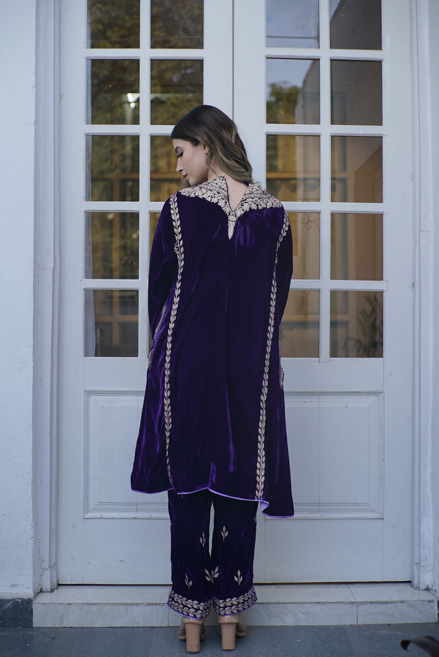 Purple velvet tilla phiran set