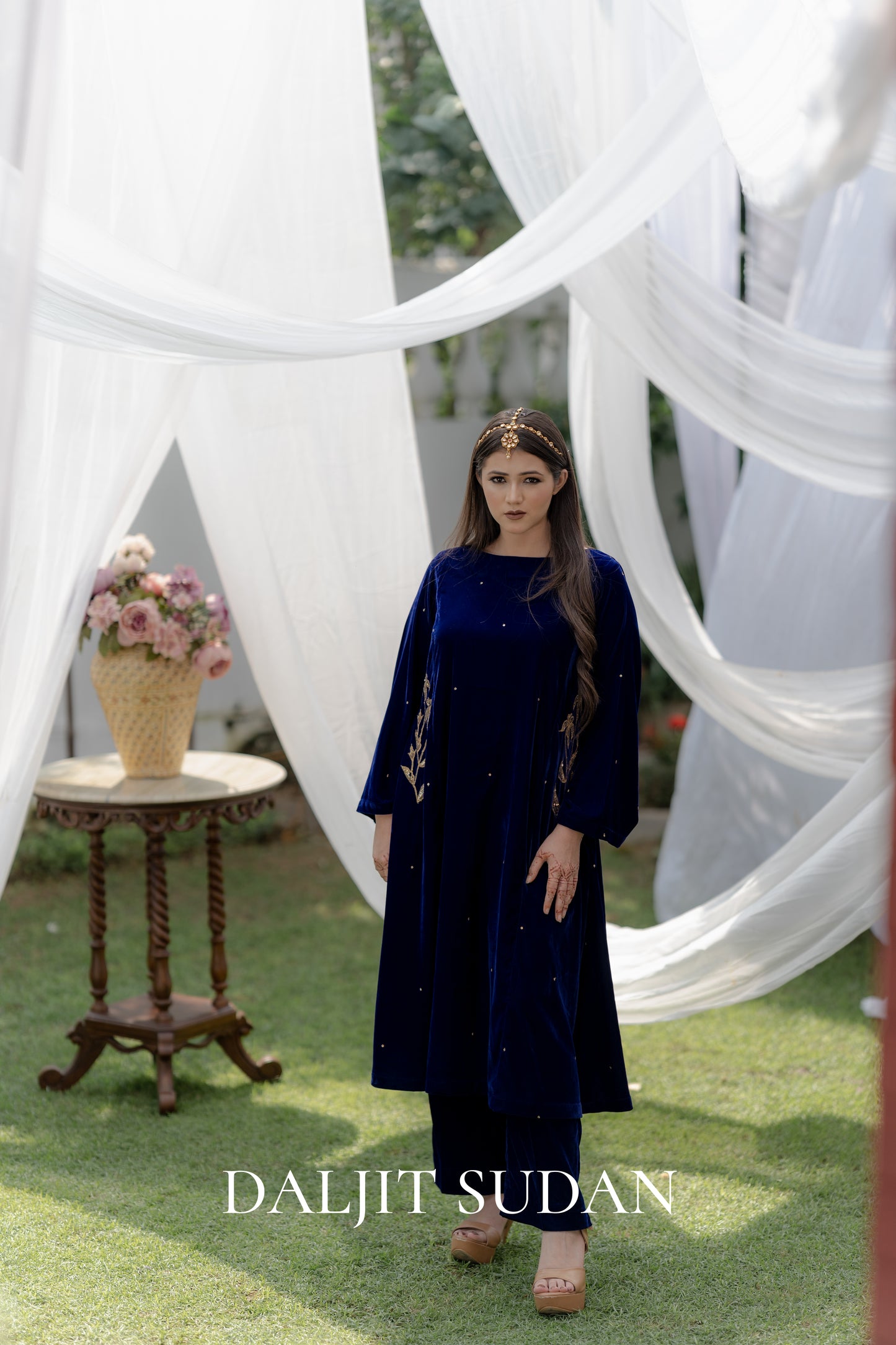 Royal Blue Velvet Peacock Pocket Set