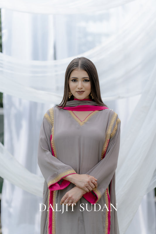 Double Color Grey Crepe Tilla Suit