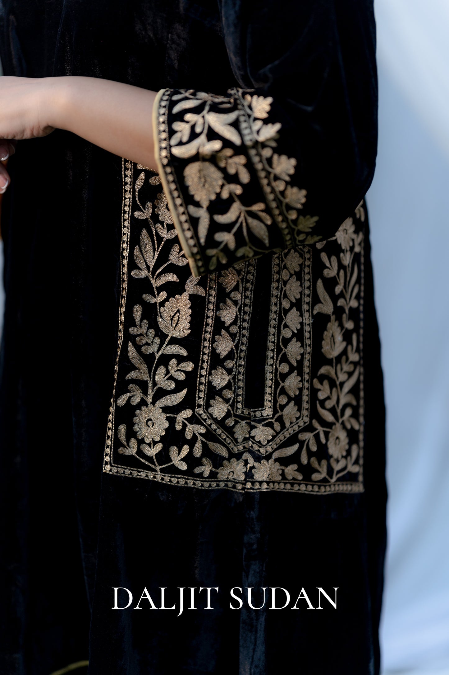 Black Velvet Pocket Set