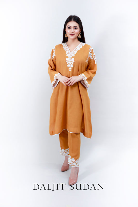 Mustard Cotton Phiran Set With White Aari Embroidery