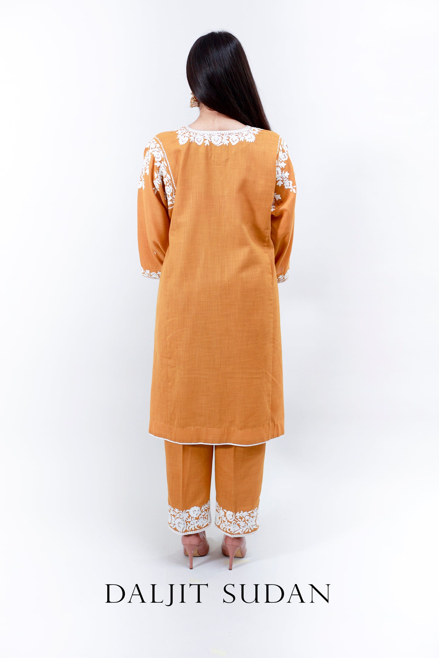 Mustard Cotton Phiran Set With White Aari Embroidery