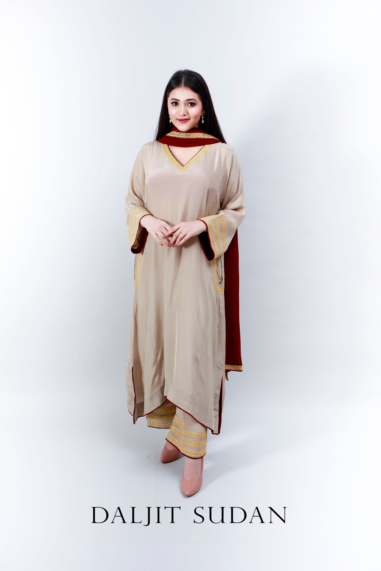 Grey Crepe Tilla Suit with Maroon Dupatta