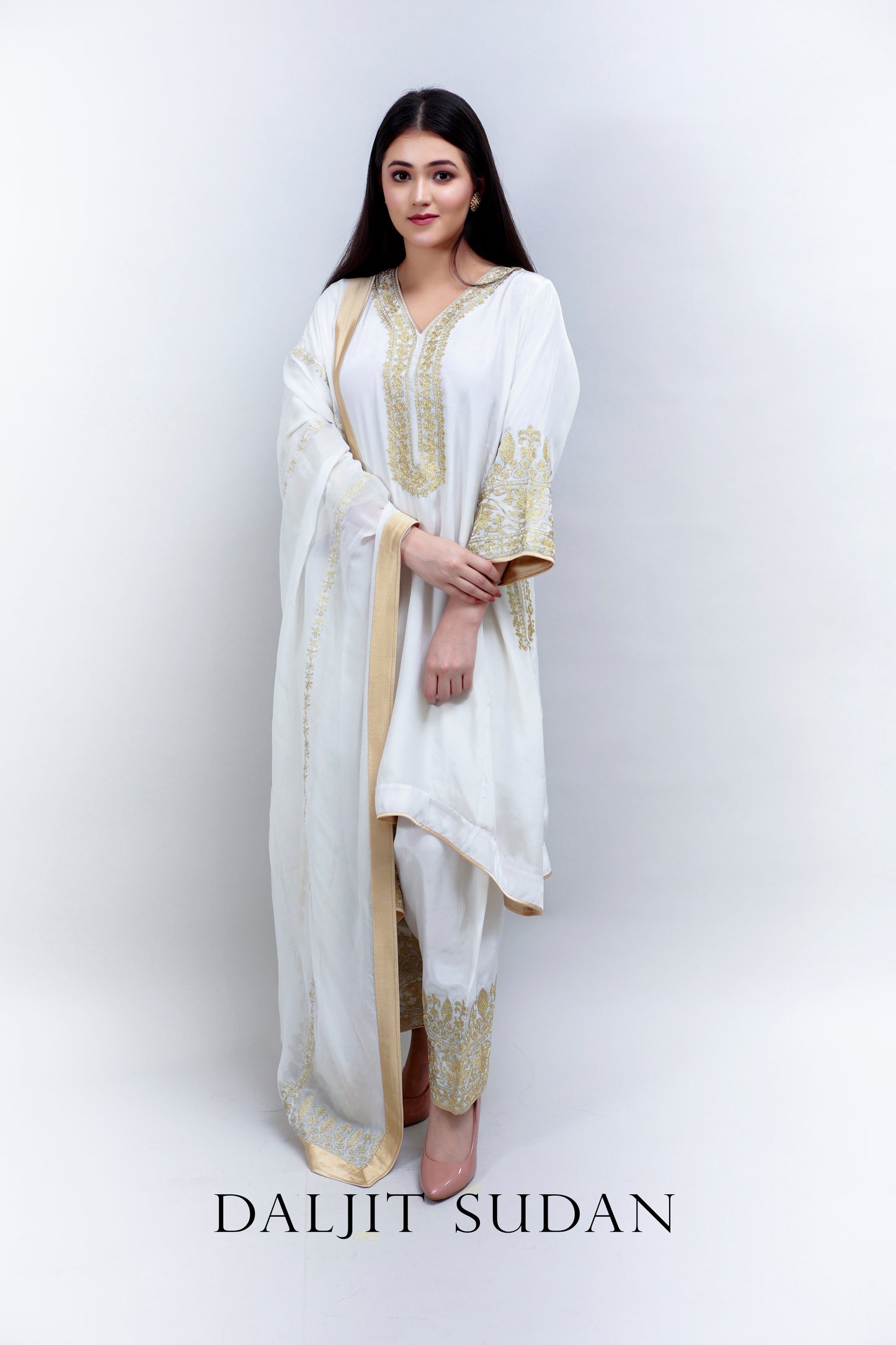 White Crepe Aari Tilla Phiran Suit