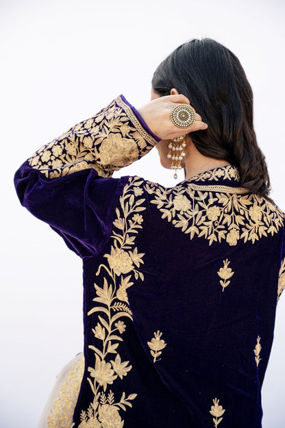 Dark purple velvet aari heavy suit with tissue dupatta