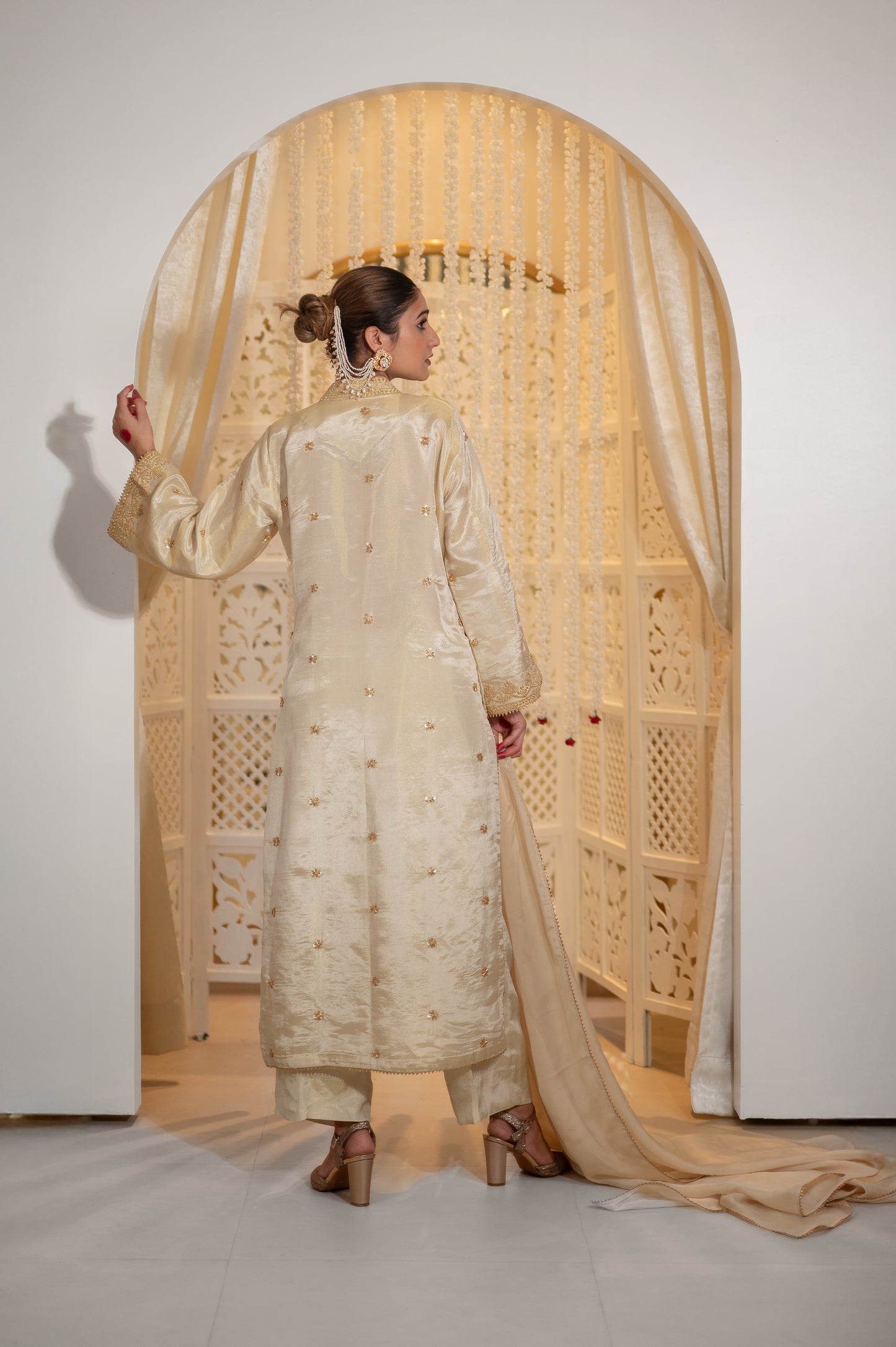 Off White Satin Tissue Kashmiri Gala Suit