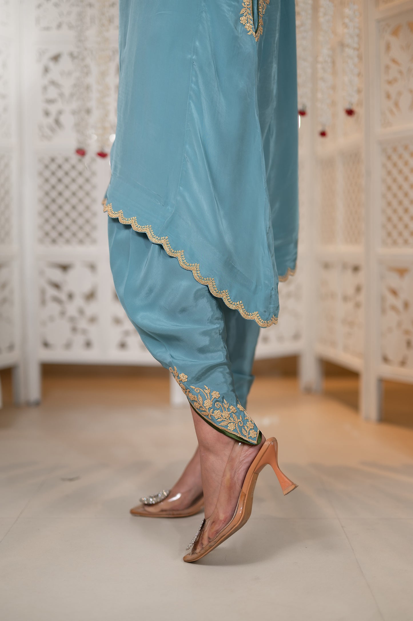 Blue Shoulder Phiran w Tulip Pants