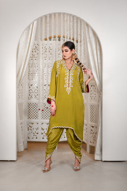 Mehedi Green Shoulder Phiran w Dhoti Pant