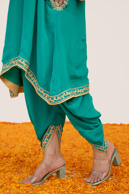 Teal Crepe Aari Tilla Set with Potli