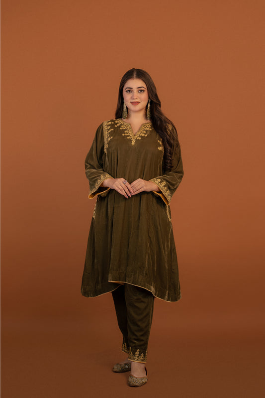 Grey velvet phiran suit