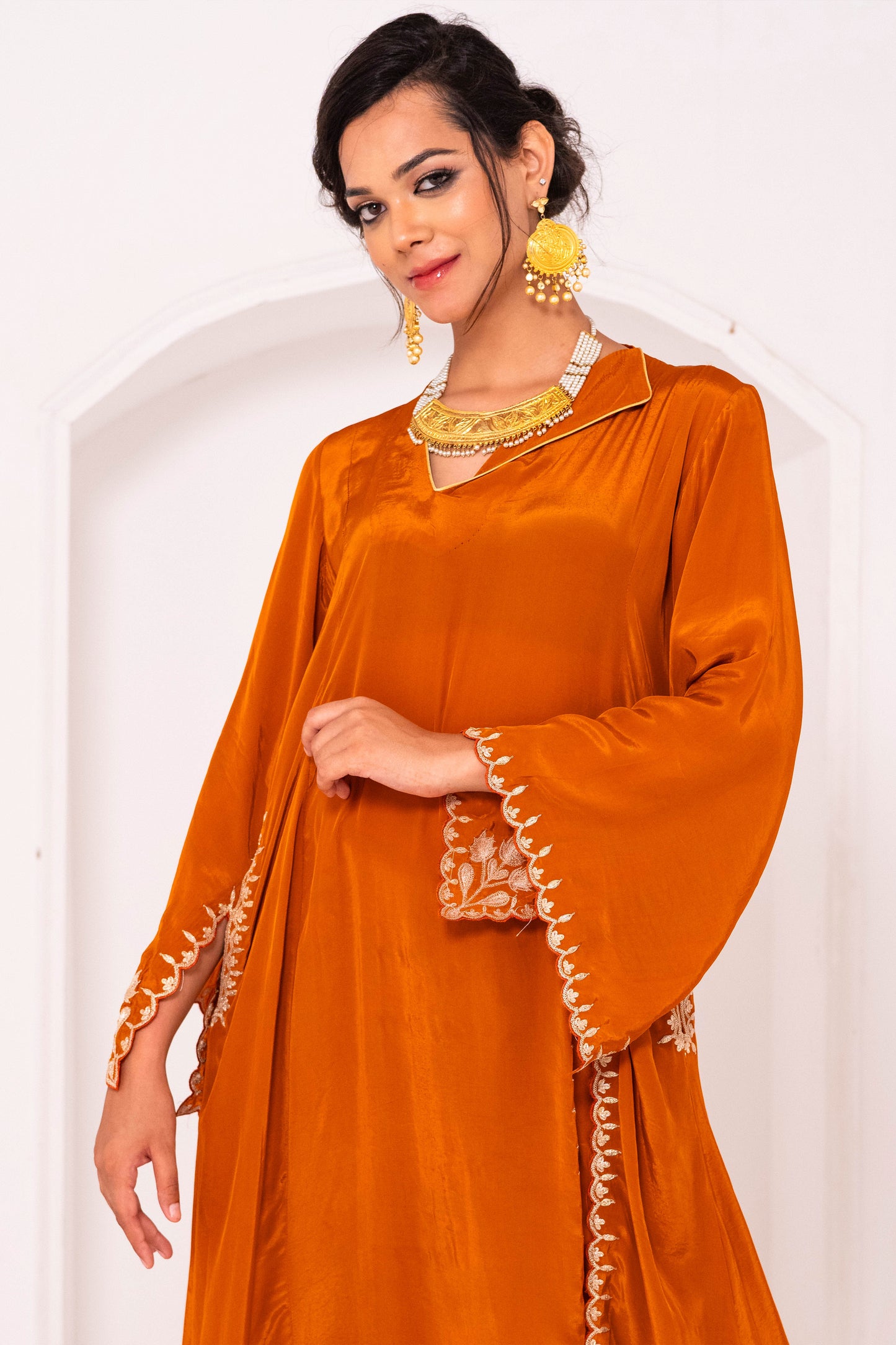 Rust Crepe Tilla Phiran Set