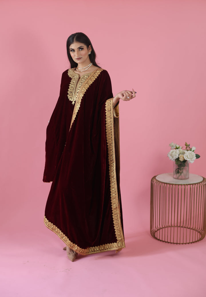 Maroon Velvet phiran suit