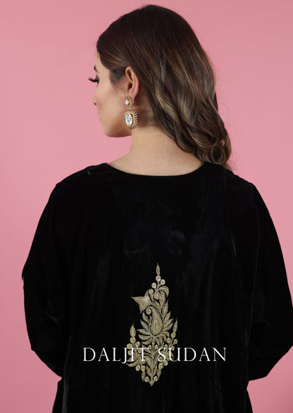 Black Velvet Kashmiri Gala Tilla Phiran Suit