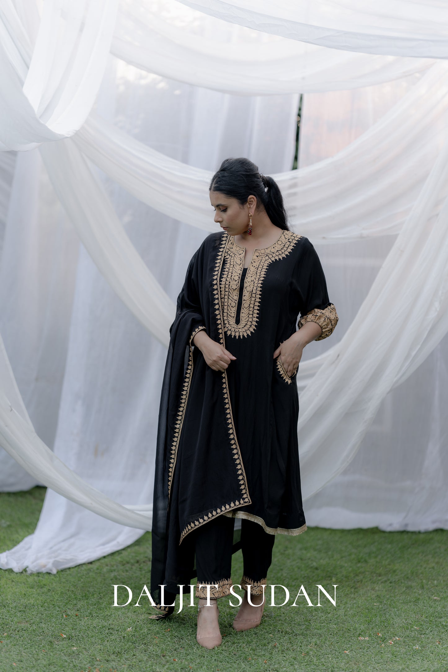 Black Crepe Embroidered Suit With Round Sleeves